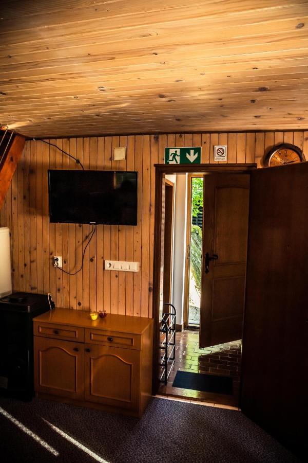 Kuca Za Odmor, Ferienhaus, Holiday Home Rugas Orahovica Exterior photo